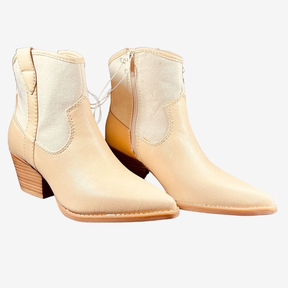 Universal Thread Womens Kay Faux Leather Western Boots sz 7.5 light tan  NWT